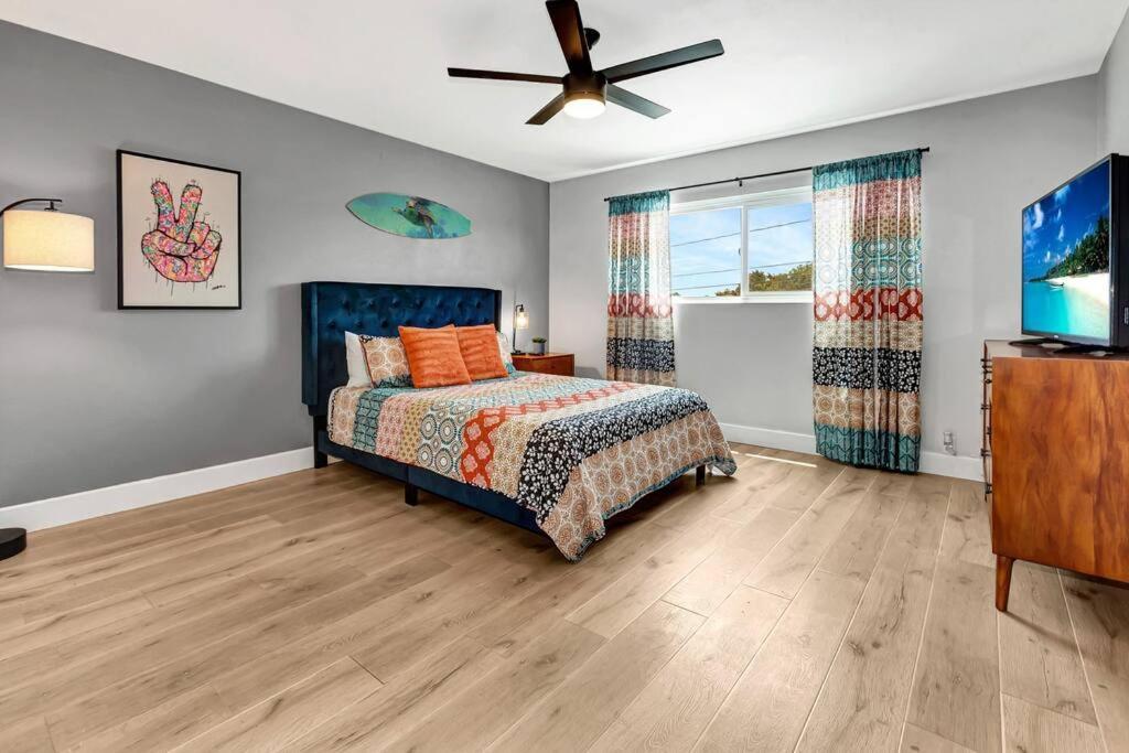Huntington Beach, Ac, Pool, Hot Tub, Detached Office, Close To Beach, Outside Entertaining Area Exterior photo