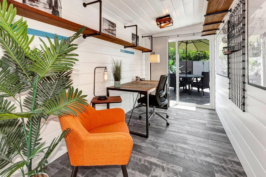 Huntington Beach, Ac, Pool, Hot Tub, Detached Office, Close To Beach, Outside Entertaining Area Exterior photo